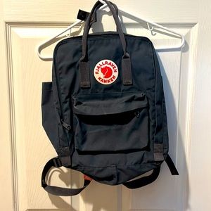 Small Fjallraven book bag
